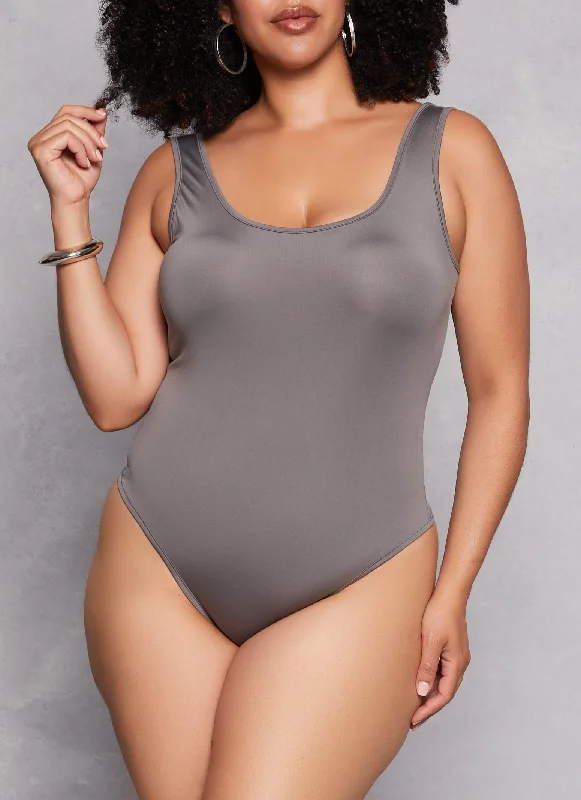 Plus Size Daisy Scoop Neck Tank Bodysuit